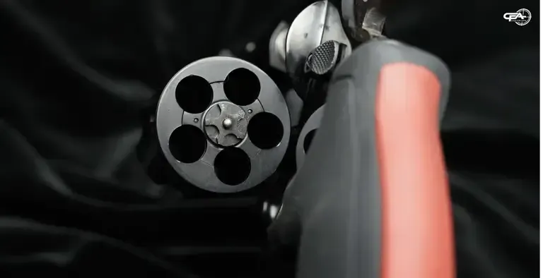 Picture of Taurus Raging Bull's Cylinder