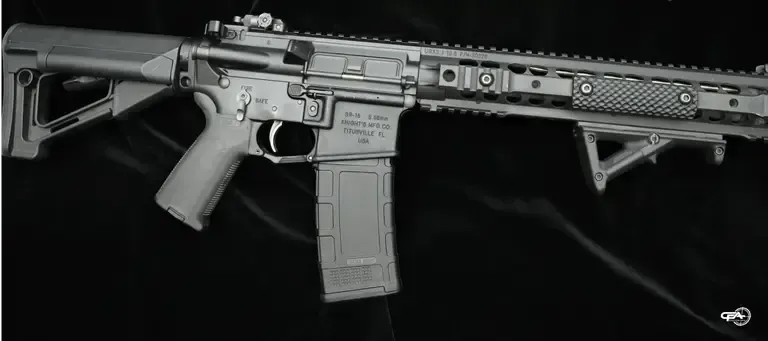 Closer picture of a KAC SR-15