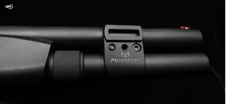 Picture of the tip of a barrel on aMossberg Model 940