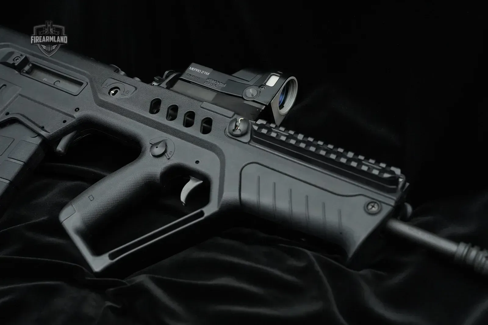 IWI Tavor SAR IDF Rifle, auction photo