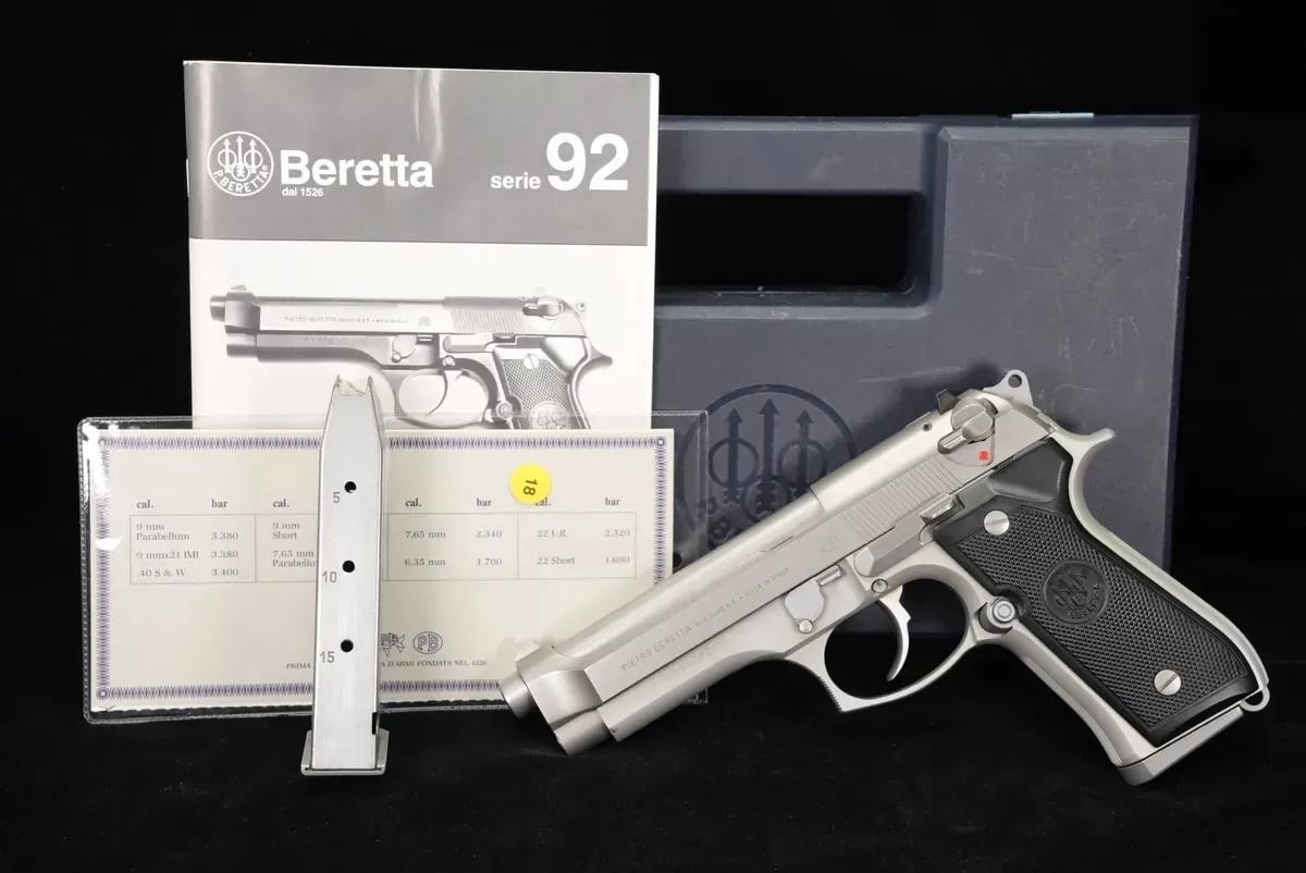 Beretta 92FS 9mm pistol