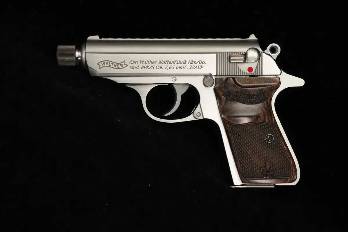 Walther PPK/S .32 ACP pistol
